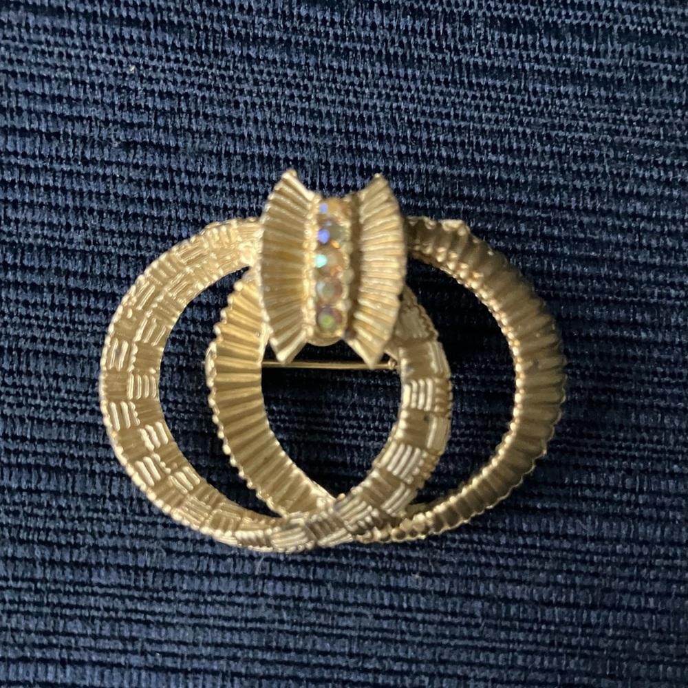 Vintage Gold-Tone Textured Opalescent Rhinestone Double Circle Brooch